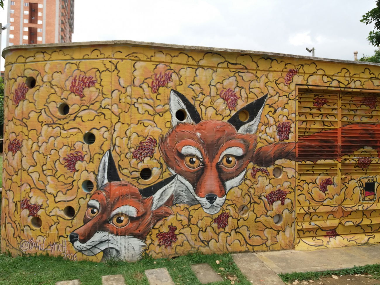 Graffiti Street Art - Photo by Kindred