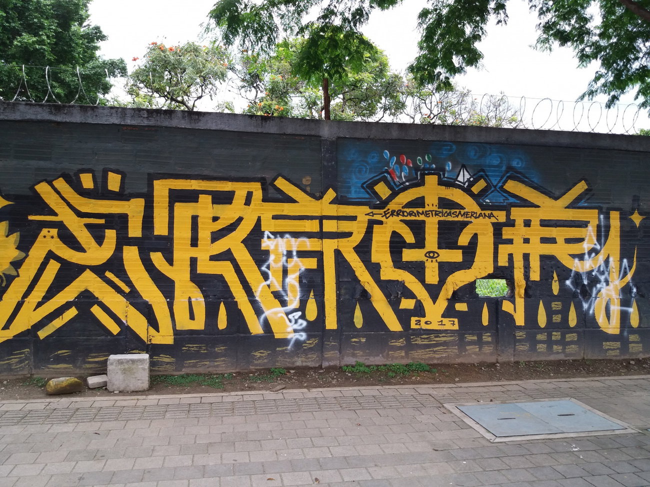 Graffiti Wall - Photo by Kindred