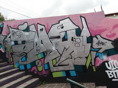 Graffiti Wall - Photo by Kindred