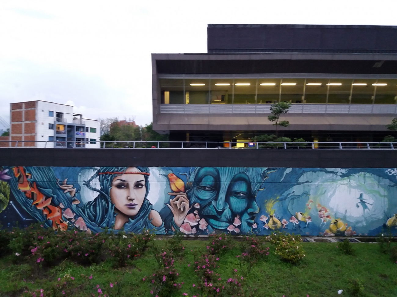 Graffiti Wall - Photo by Kindred