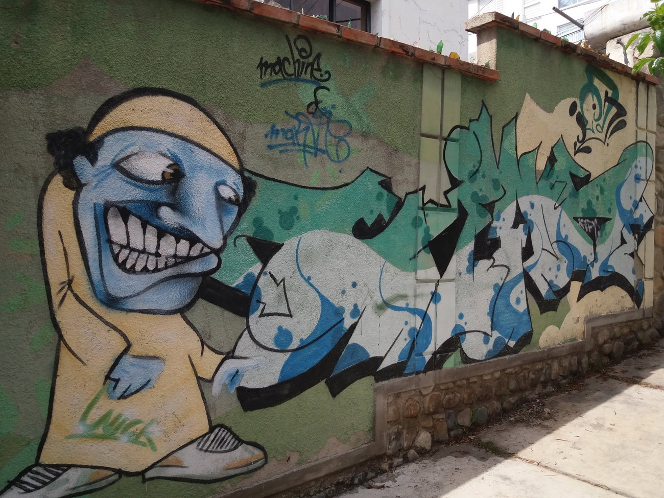 Graffiti Wall - Photo by Kindred