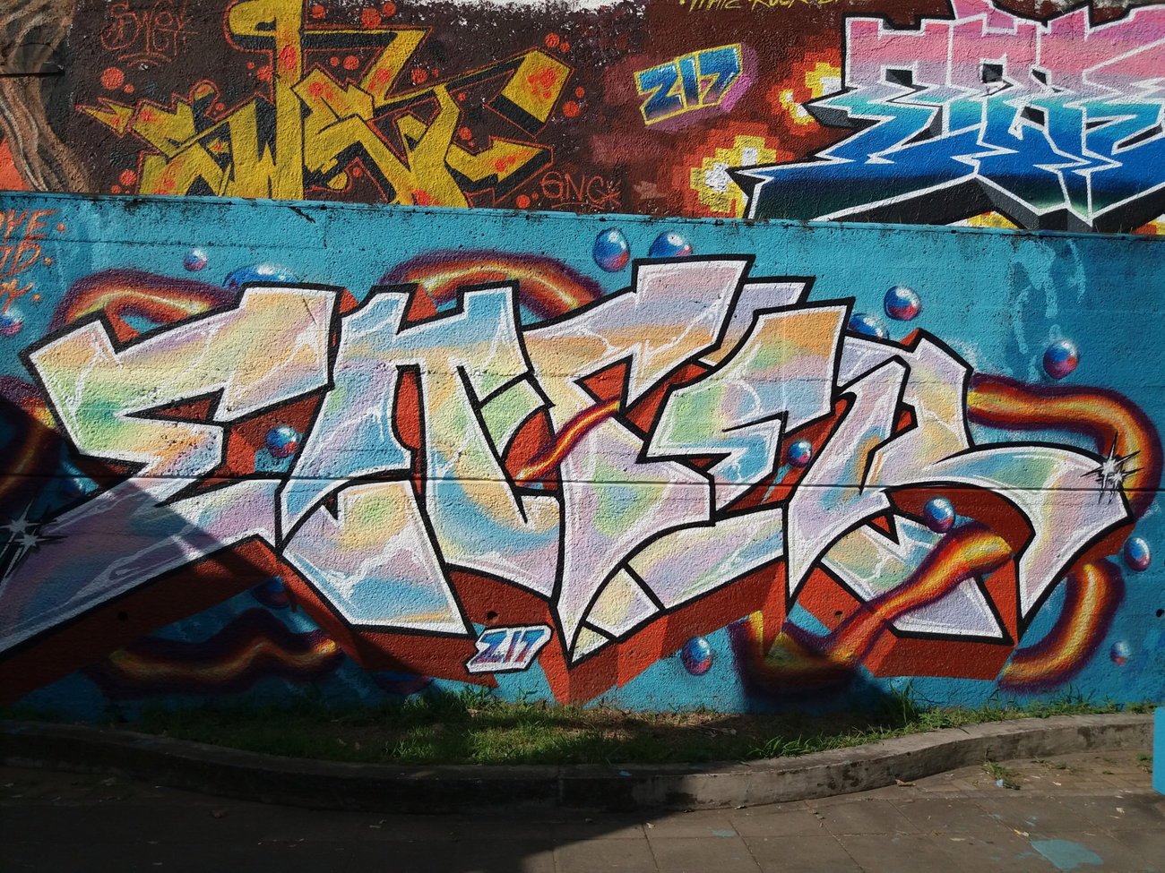 Graffiti Wall - Photo by Kindred