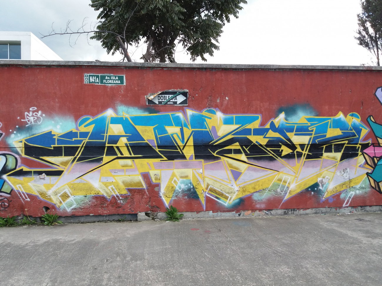 Graffiti Wall - Photo by Kindred