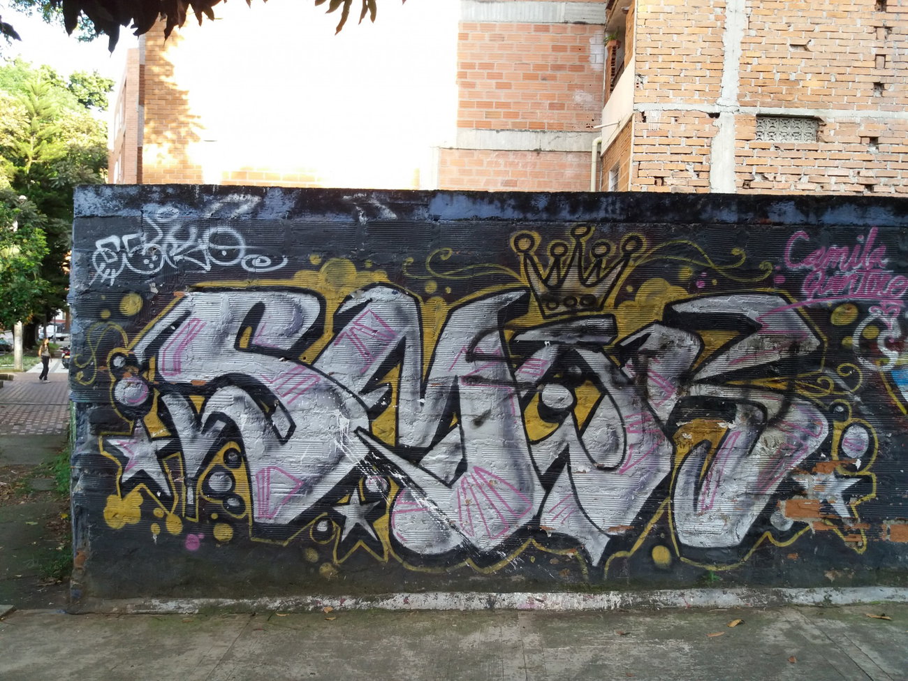 Graffiti Wall - Photo by Kindred