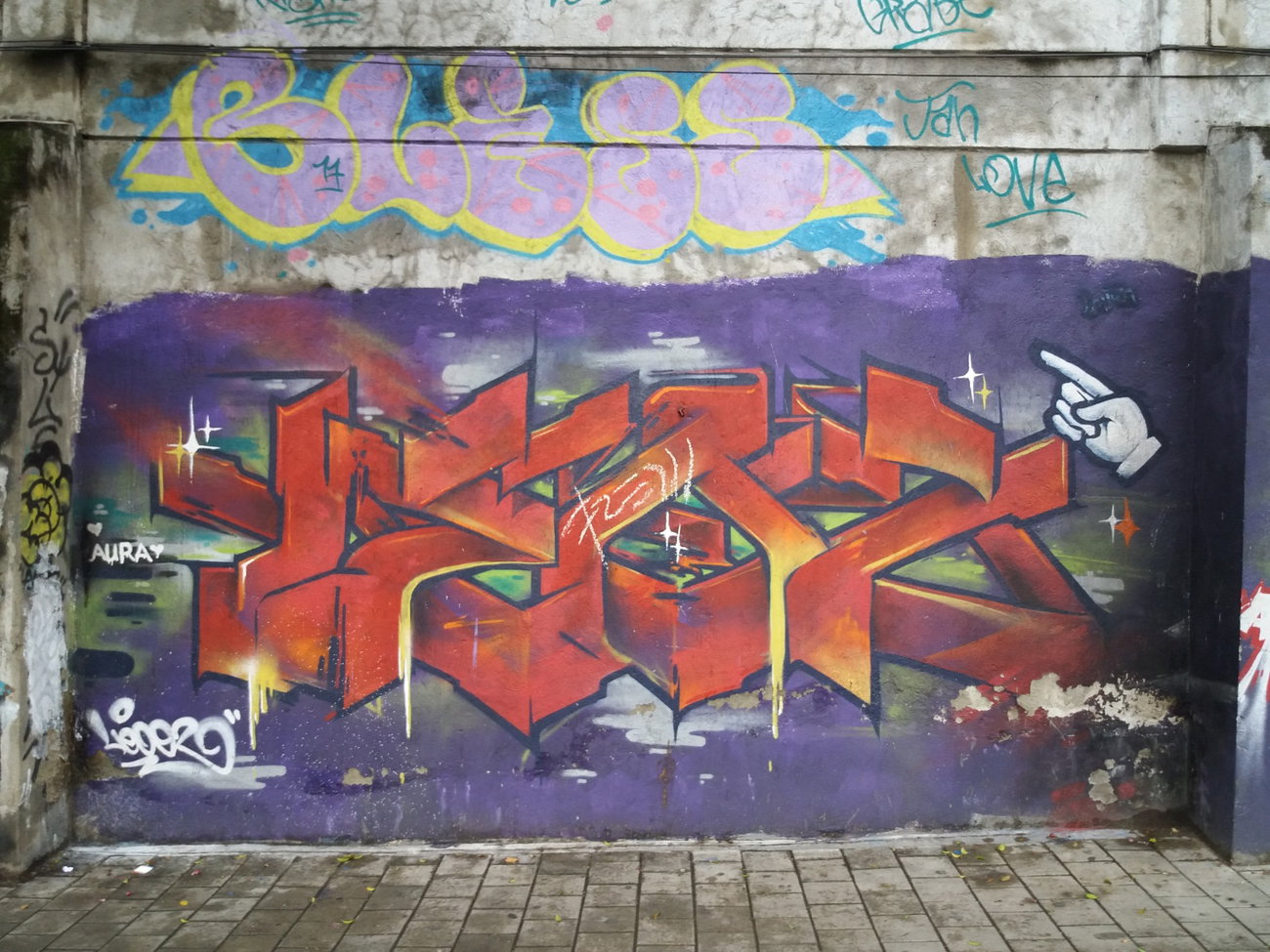 Graffiti Wall - Photo by Kindred