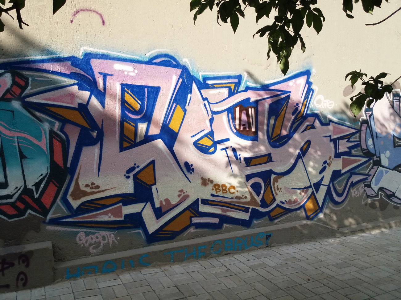 Graffiti Wall - Photo by Kindred