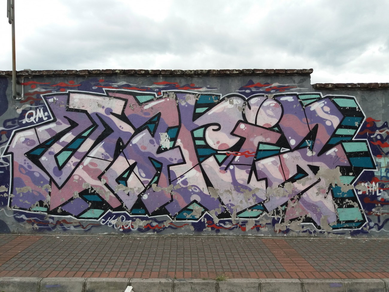 Graffiti Wall - Photo by Kindred