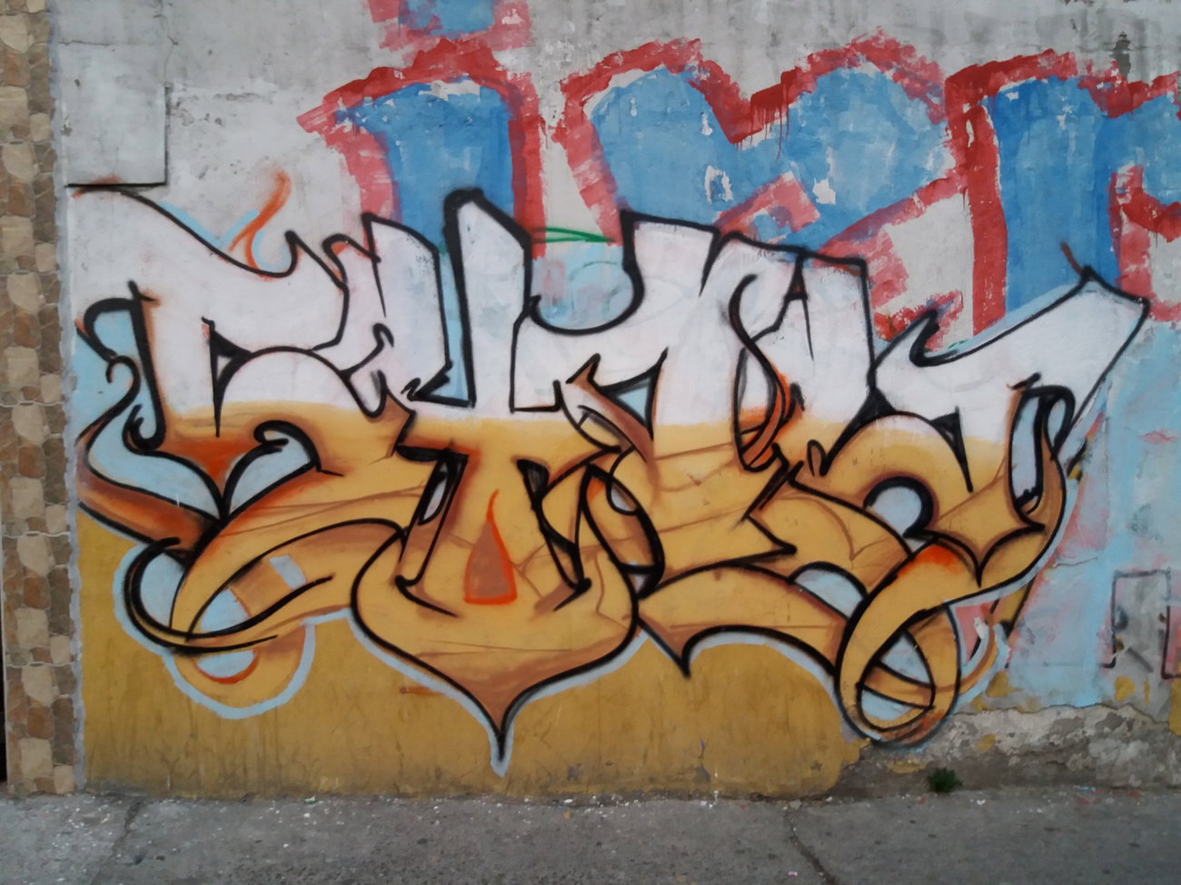 Graffiti Wall - Photo by Kindred