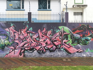 Graffiti Wall - Photo by Kindred