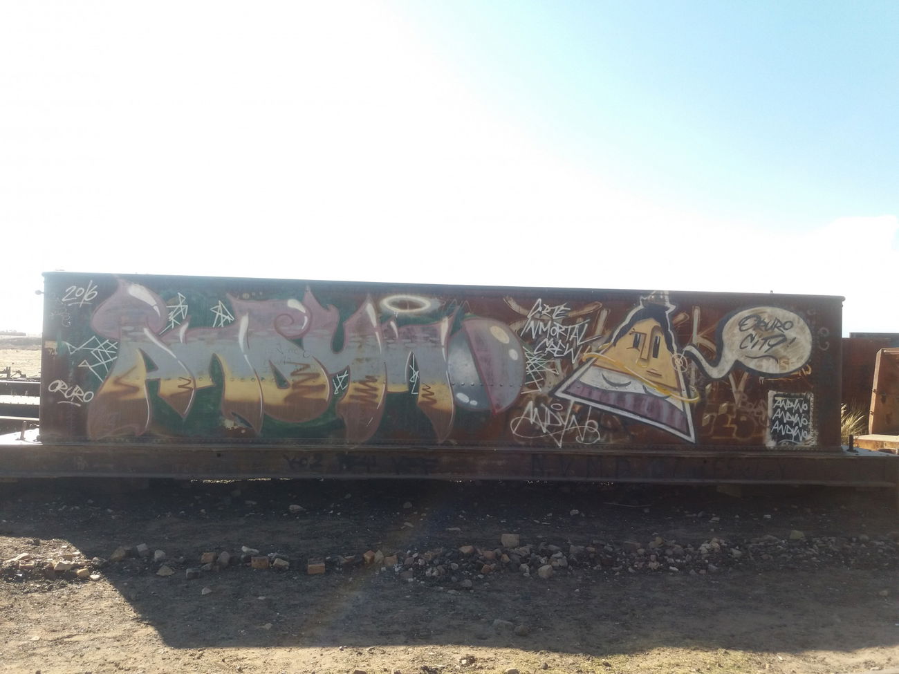 Graffiti Wall - Photo by Kindred