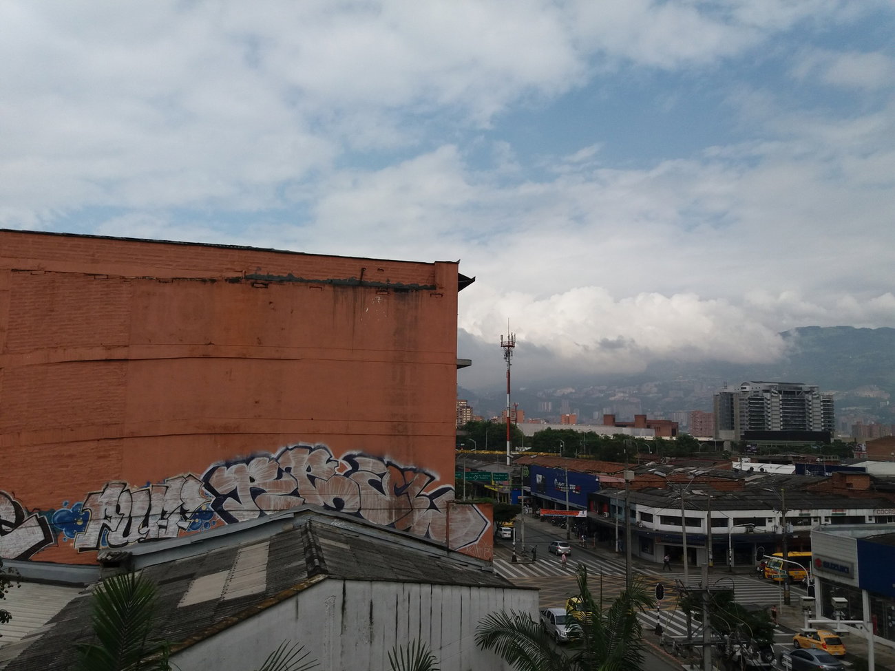 Graffiti Wall - Photo by Kindred