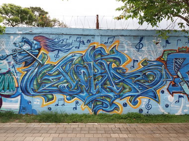 Graffiti Wall - Photo by Kindred