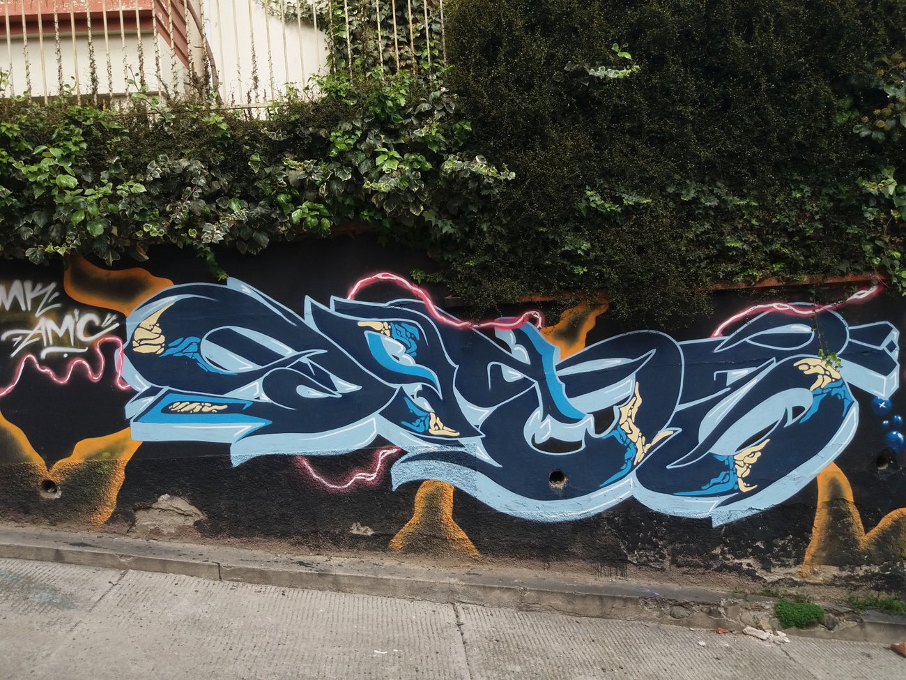 Graffiti Wall - Photo by Kindred