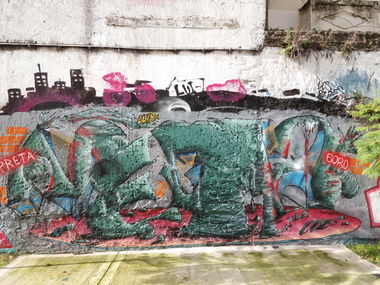 Graffiti Wall - Photo by Kindred