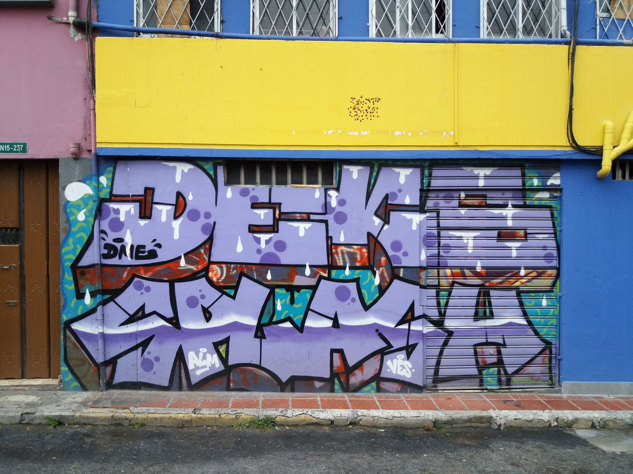 Graffiti Wall - Photo by Kindred