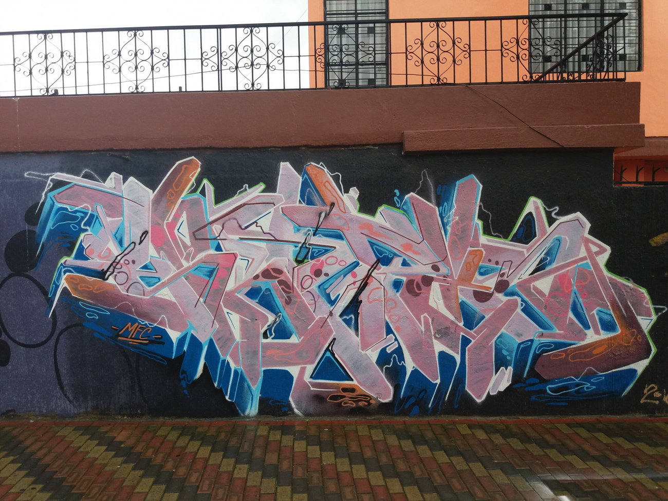 Graffiti Wall - Photo by Kindred