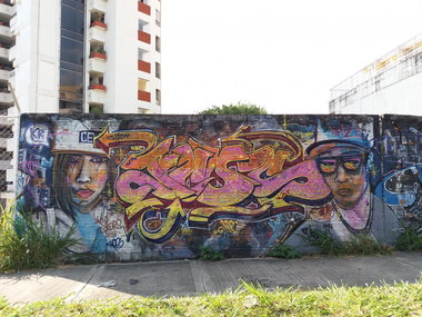 Graffiti Wall - Photo by Kindred