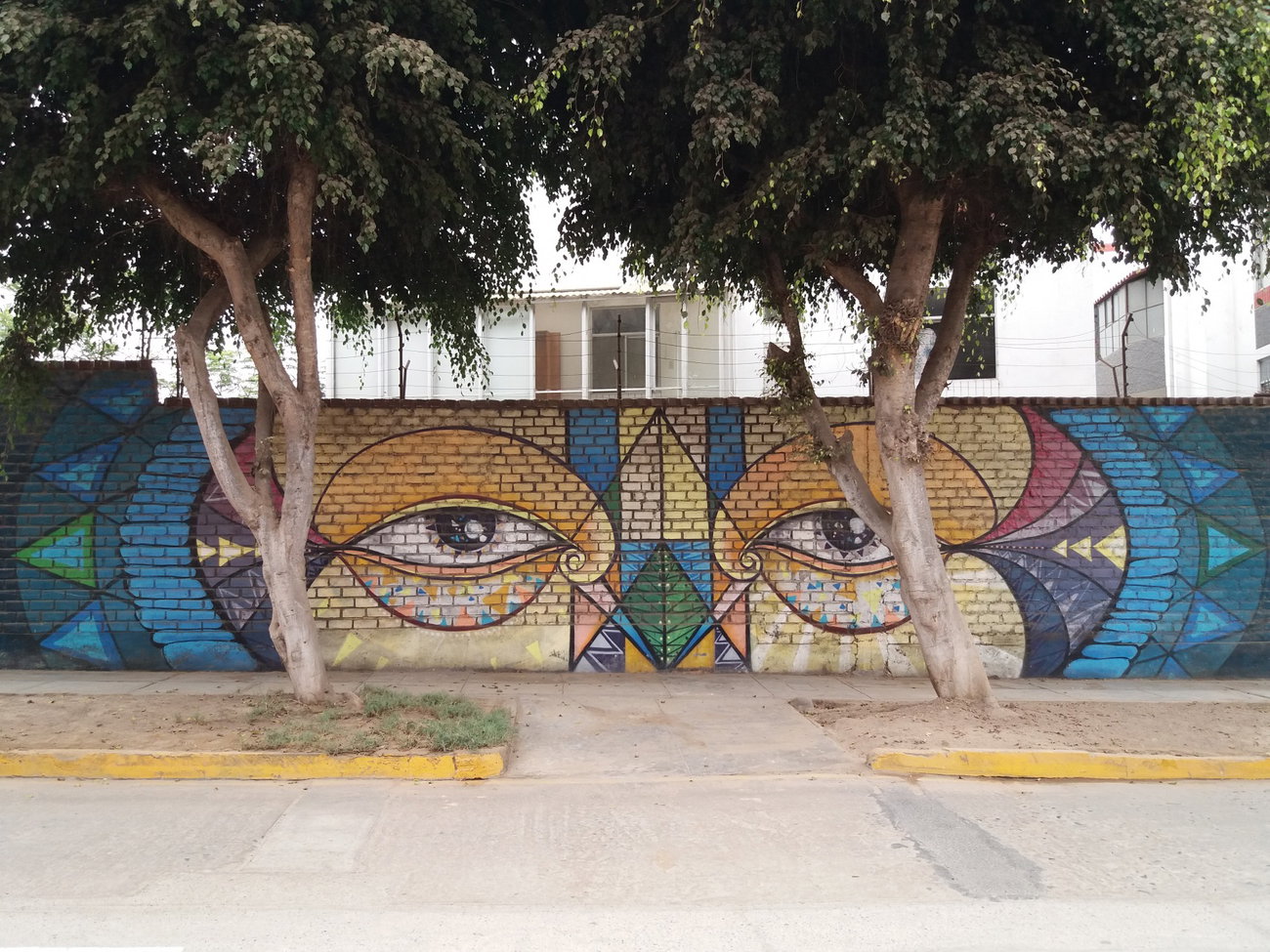 Graffiti Wall - Photo by Kindred