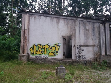 Graffiti Wall - Photo by Kindred