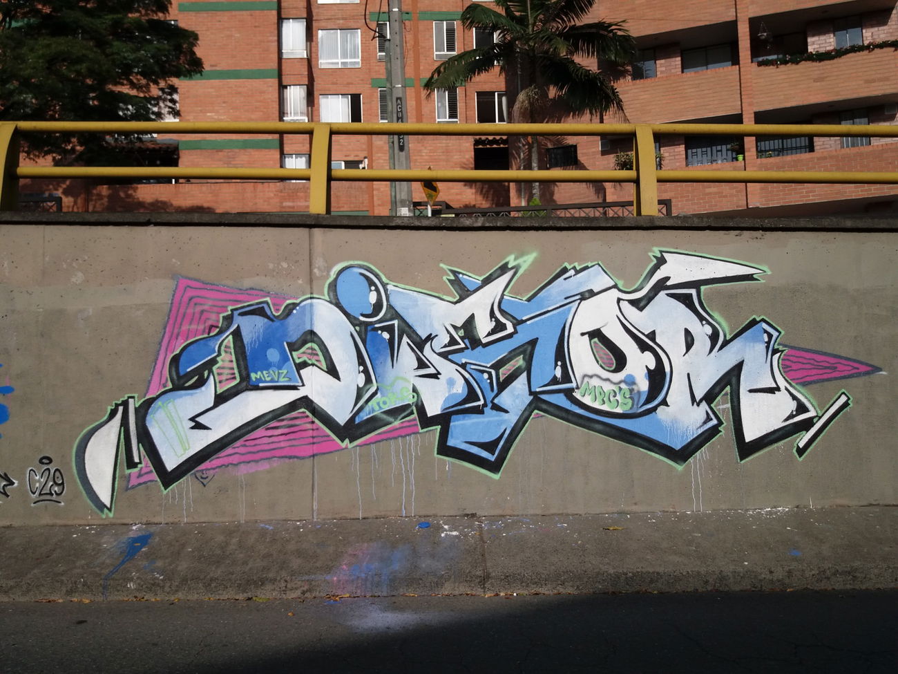 Graffiti Wall - Photo by Kindred