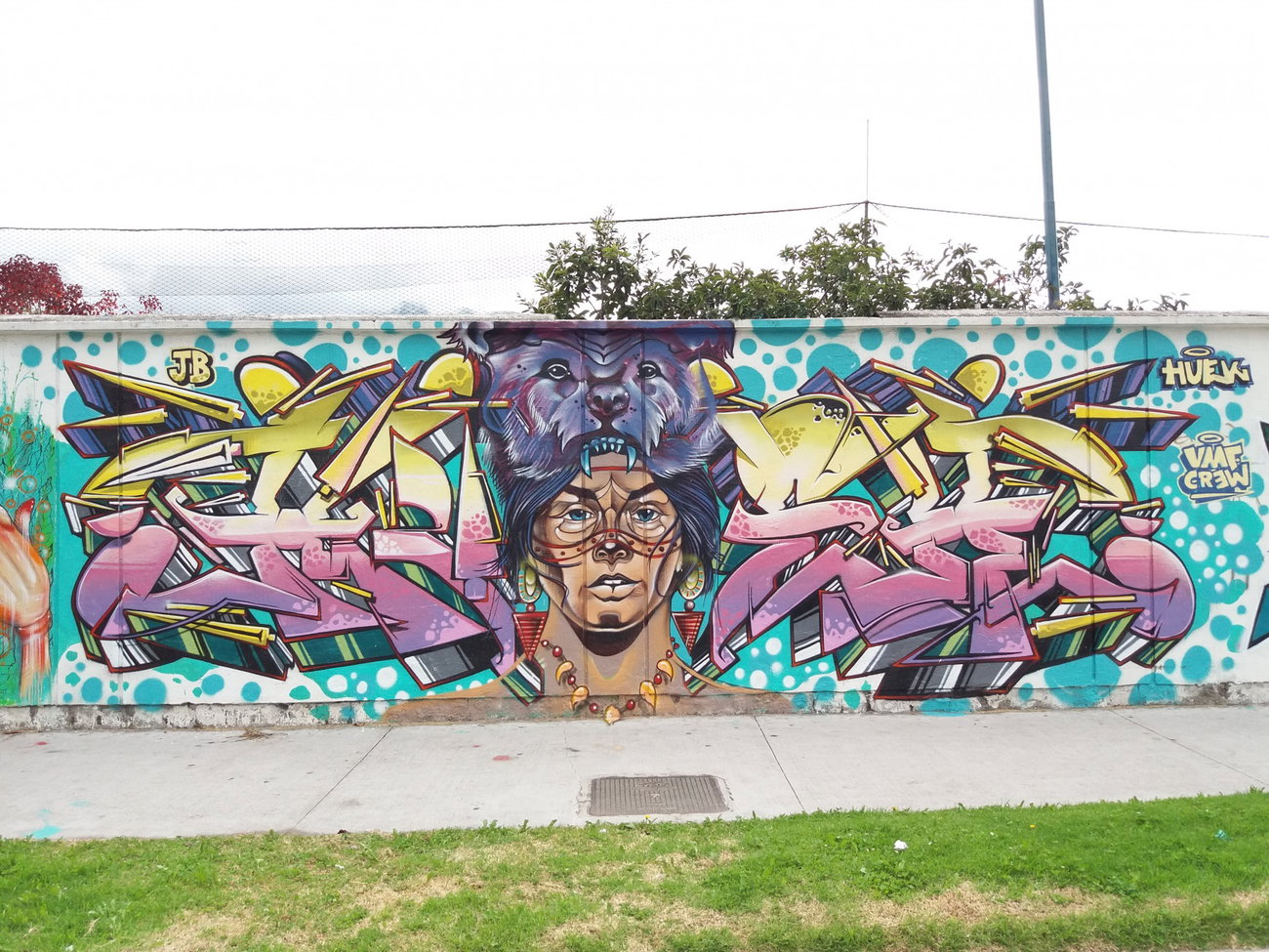 Graffiti Wall - Photo by Kindred