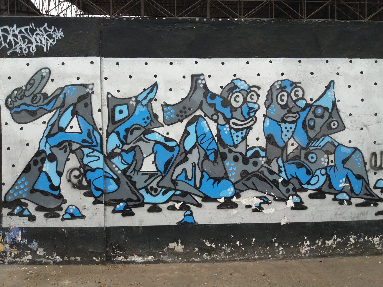 Graffiti Wall - Photo by Kindred