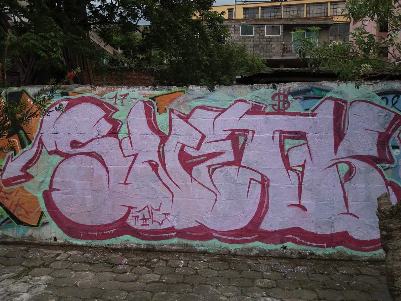 Graffiti Wall - Photo by Kindred