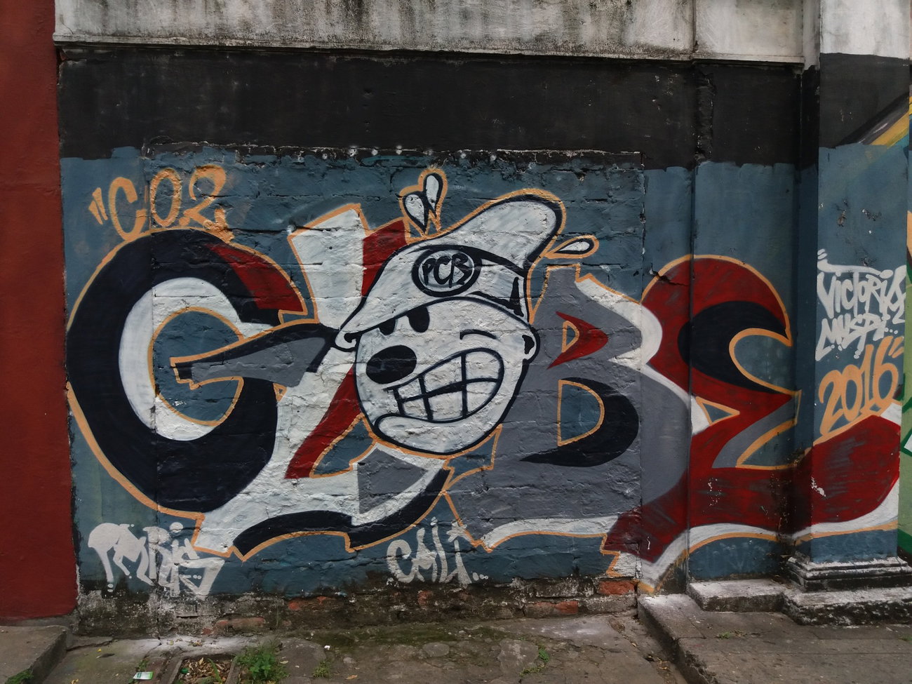 Graffiti Wall - Photo by Kindred