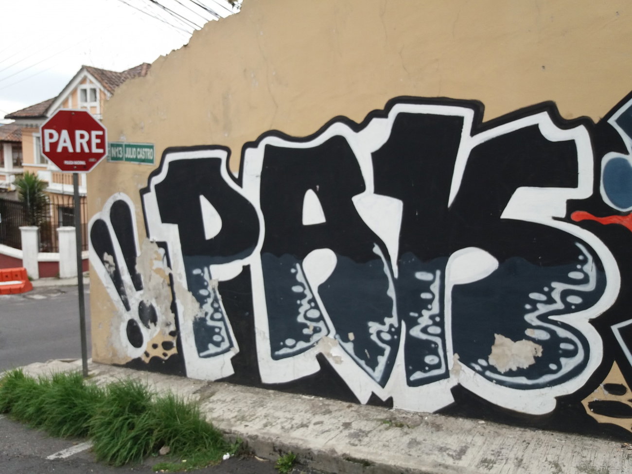 Graffiti Wall - Photo by Kindred