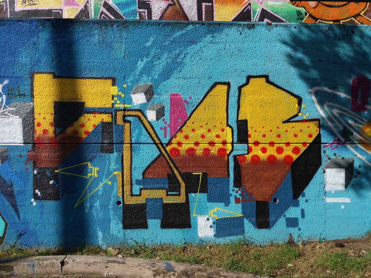 Graffiti Wall - Photo by Kindred