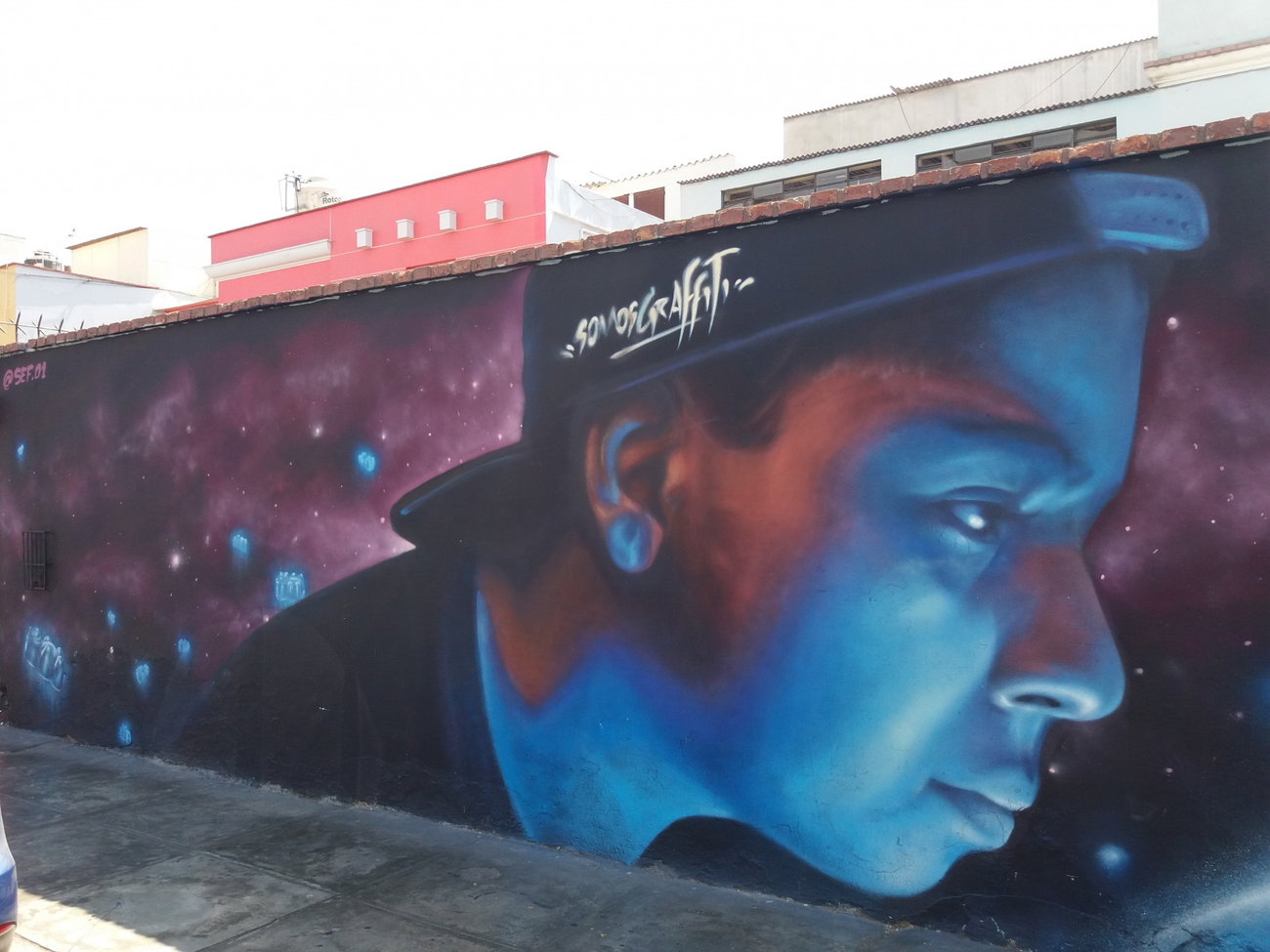 Graffiti Wall - Photo by Kindred