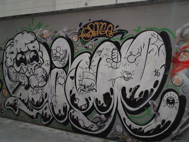 Graffiti Wall - Photo by Kindred