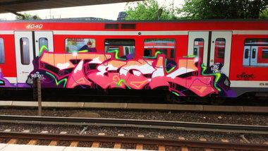 Graffiti Train in Hamburg - Photo by Kingzstyle - Teck