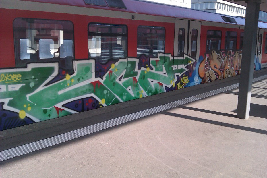 Graffiti Train in Hamburg - Photo by Kingzstyle - KGZ, Same