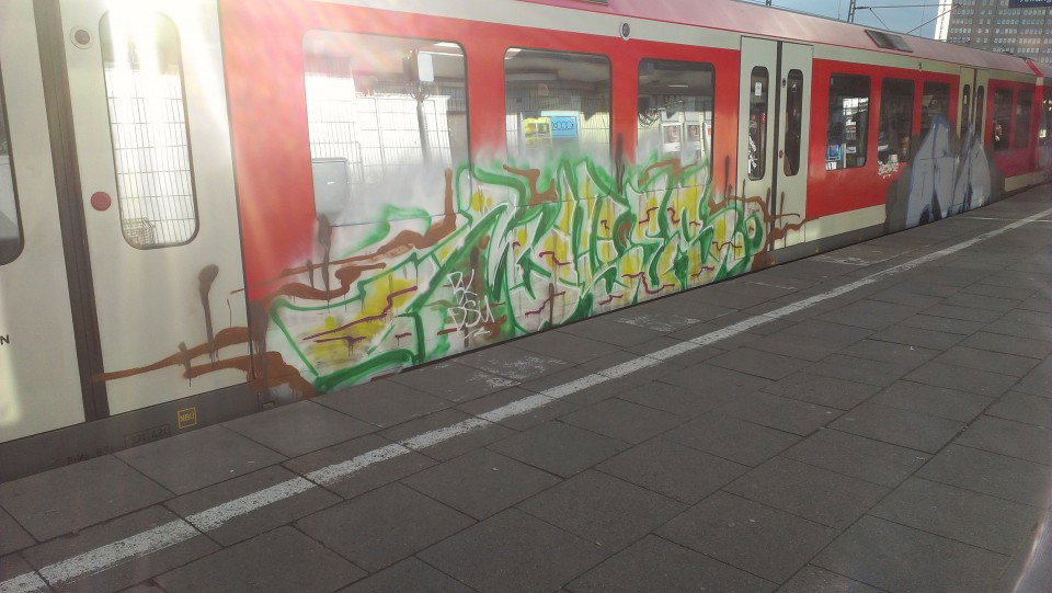 Graffiti Train in Hamburg - Photo by Kingzstyle - Moses, Acid, BK