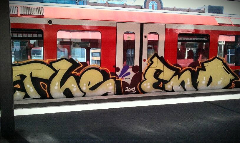 Graffiti Train in Hamburg - Photo by Kingzstyle - The, End (2012)