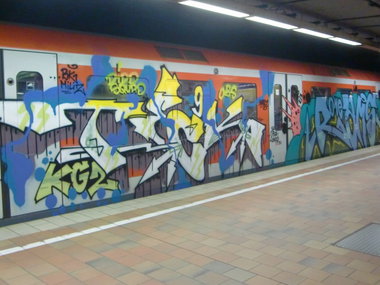 Graffiti Train in Hamburg - Photo by Kingzstyle - Teck, Rams, BK (2012)