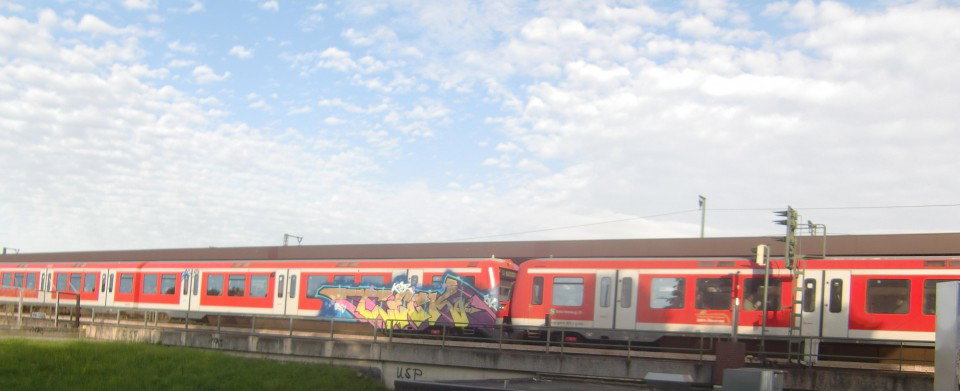 Graffiti Train in Hamburg - Photo by Kingzstyle - Teck, BK, KGZ (2012)