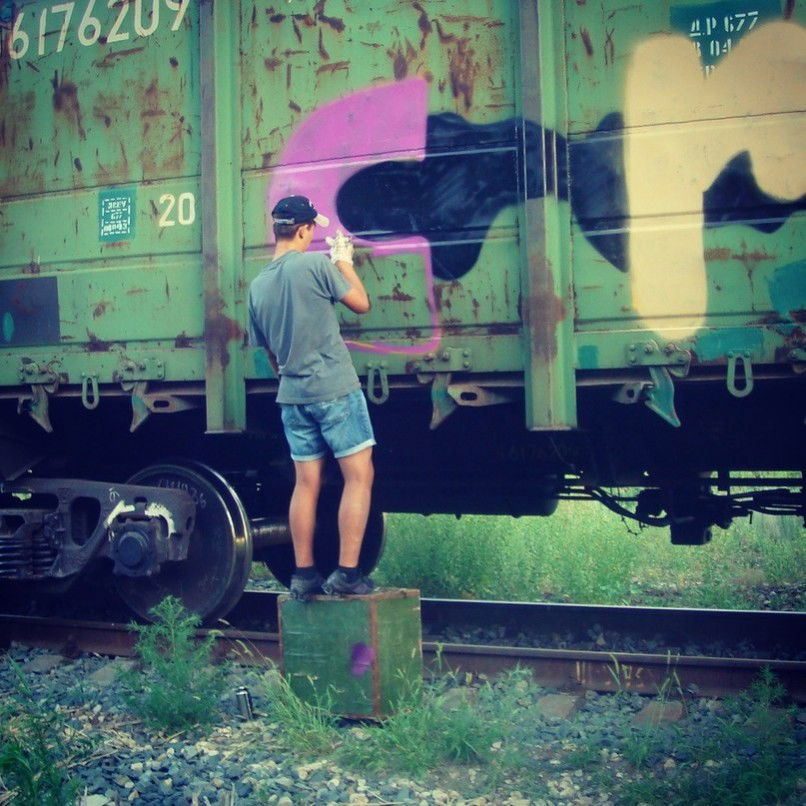 Graffiti Artwork - Photo by KirillCrue