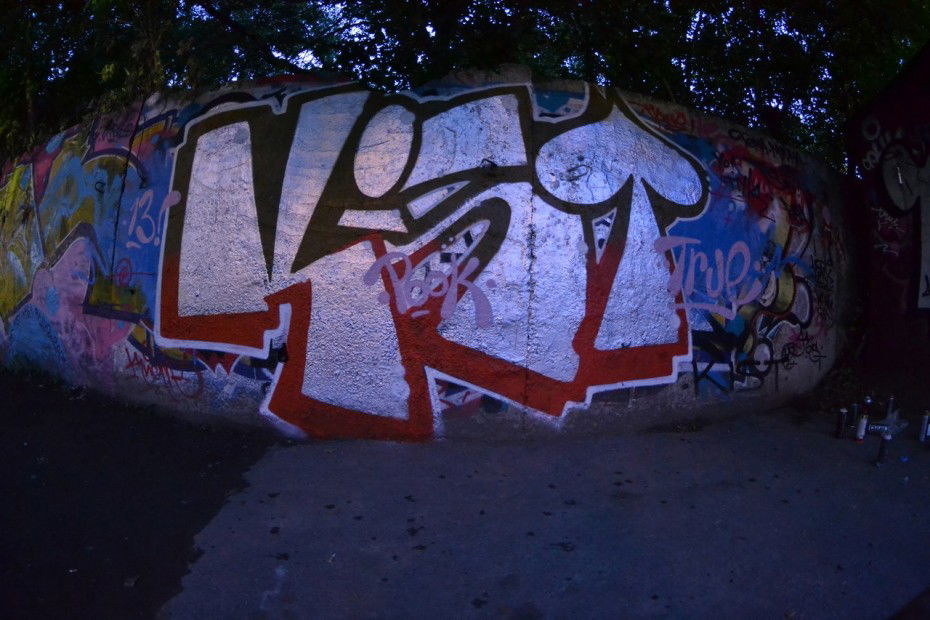 Graffiti Bombing in Perm - Photo by Kist - Kist1