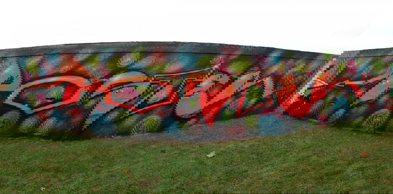 Graffiti Wall in H - Photo by KlausKinski - Blinded, by, the (2041)