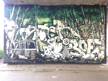 Graffiti Wall in Halle - Photo by KlausKinski - poster, deniro (2015)