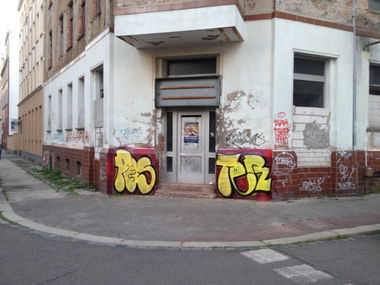 Graffiti Bombing - Photo by KlausKinski (2013)