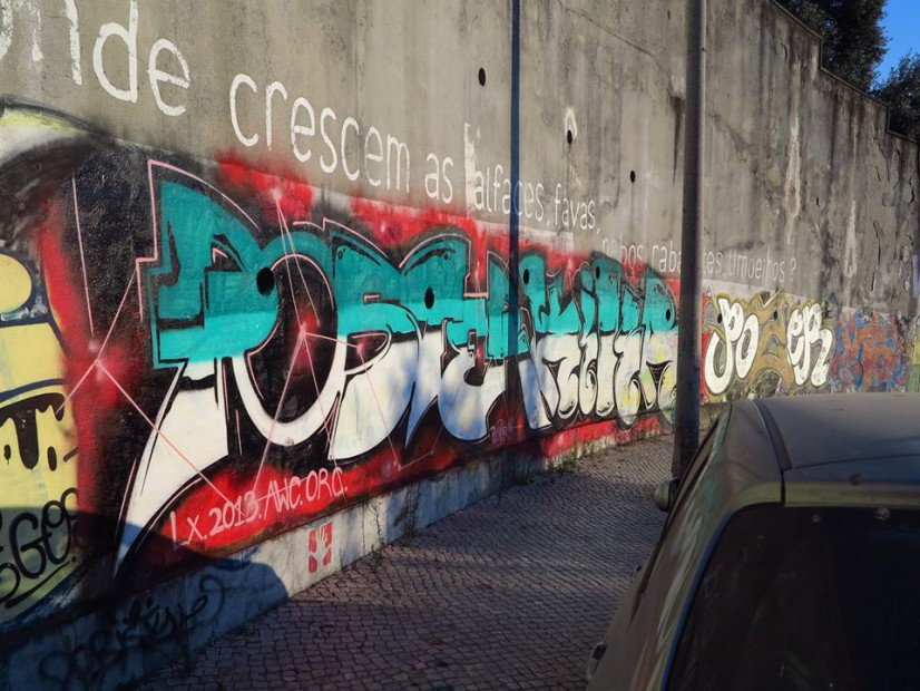Graffiti Wall in Lissabon - Photo by KlausKinski - Poster, Kiler (2013)