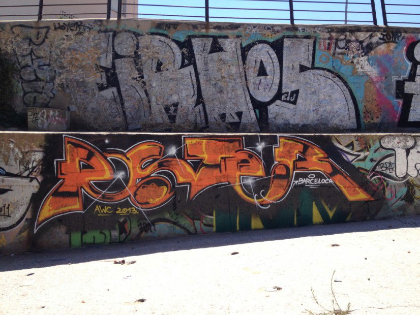 Graffiti Wall in Barcelona - Photo by KlausKinski - poster (2013)