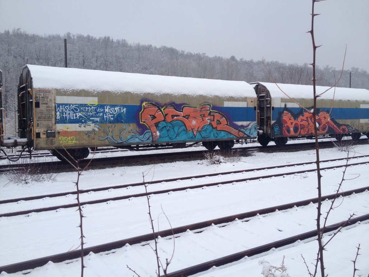 Graffiti Wall - Photo by KlausKinski - Poster, Poster (2012)