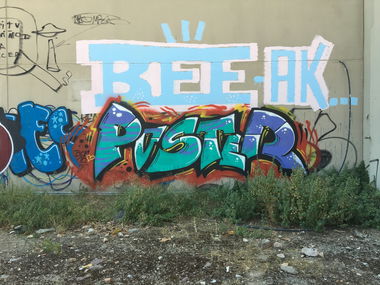 Graffiti Bombing in Barcelona - Photo by KlausKinski