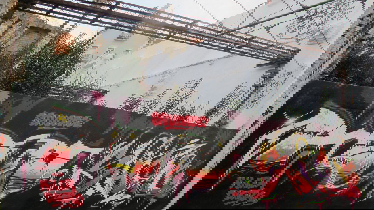 Graffiti Wall in Lissabon - Photo by KlausKinski - Poster, Shizo (2015)