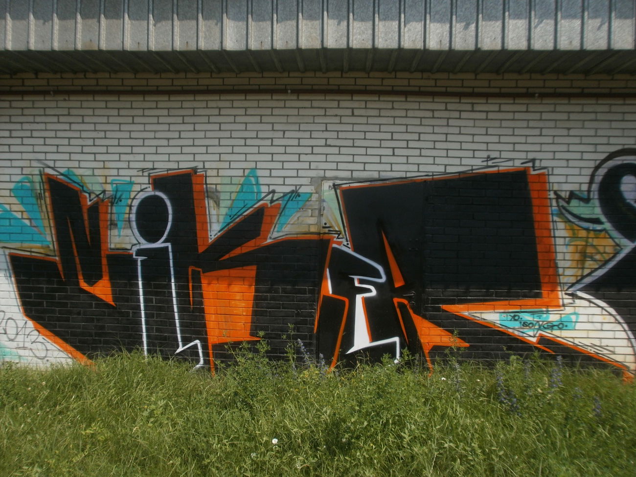 Graffiti Wall - Photo by Klimat - Ciker