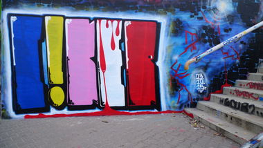 Graffiti Wall - Photo by Klimat - CikER